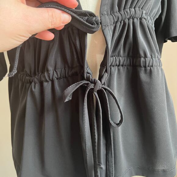 ASOS DESIGN Angel Sleeve with double tie front tea blouse Size 14 - Picture 4 of 9